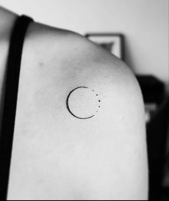 Tatuagens e fases da lua