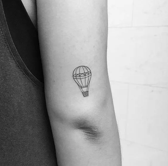 Tatuagem de ar, representado por um balão