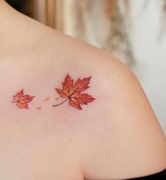 Tatuagem e as 4 estações: tatuagem com folhas caindo representando o outono
