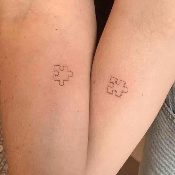 Tatuagem Casal de dois quebra-cabeças